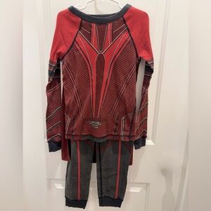 3for$10-Disney marvel scarlet witch pj set with cape size 8 130/64